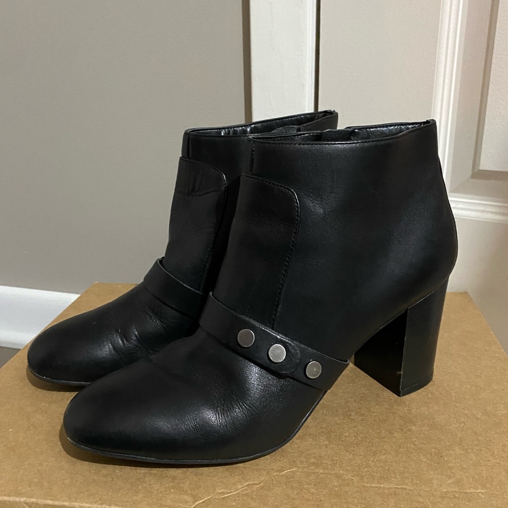 Easy Spirit Booties
